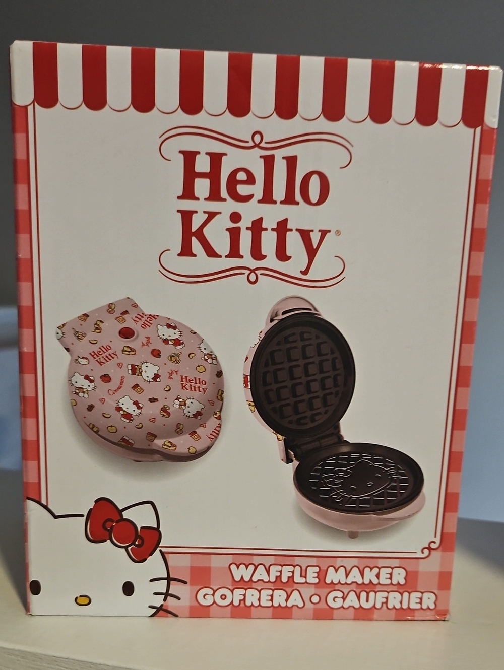 Hello Kitty nwt Pink Waffle Maker